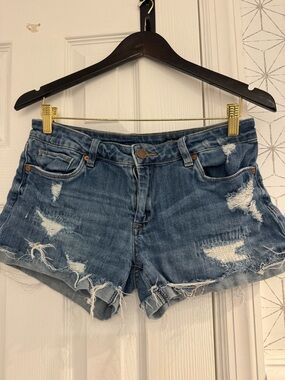 BLANKNYC The Fulton Distressed Denim Shorts Size 26 Frayed Cutoff Blue